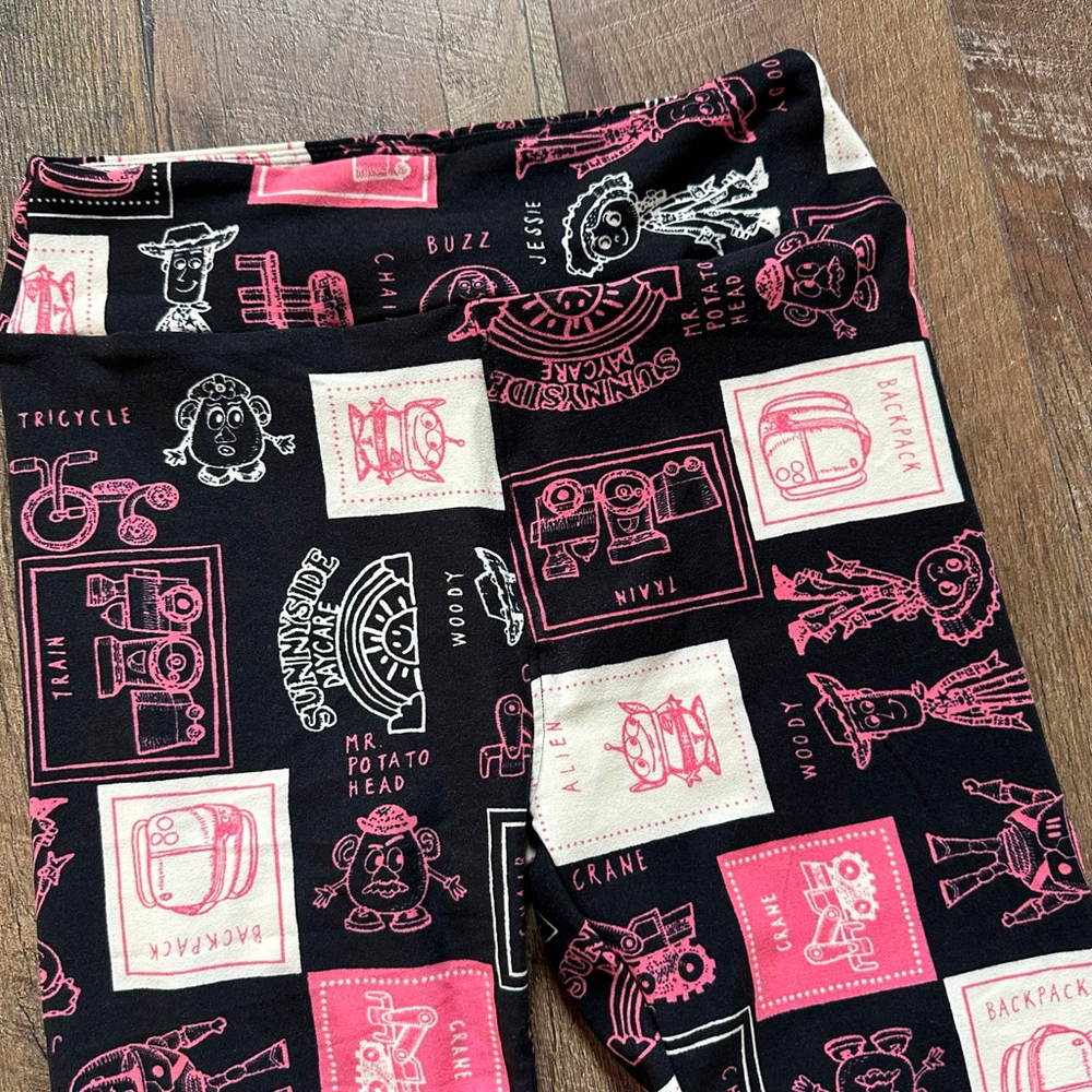 Girls LuLaRoe Pink Belle & Black Toy Story Leggings set 2 - Picture 11 of 14